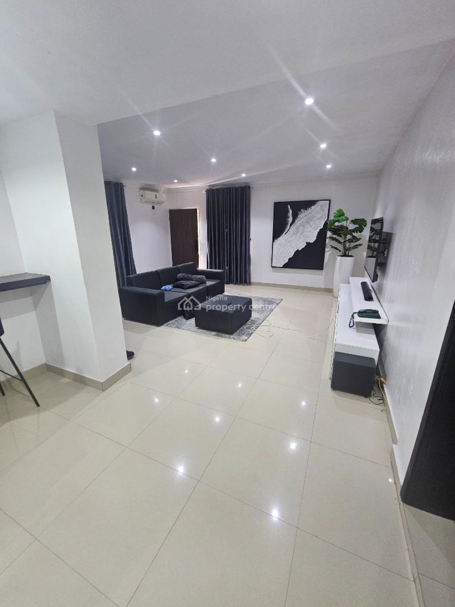 1-bedroom Spacious Luxury Apartment, Off Admiralty Road, Lekki Phase 1, Lekki, Lagos, Mini Flat (room and Parlour) for Rent