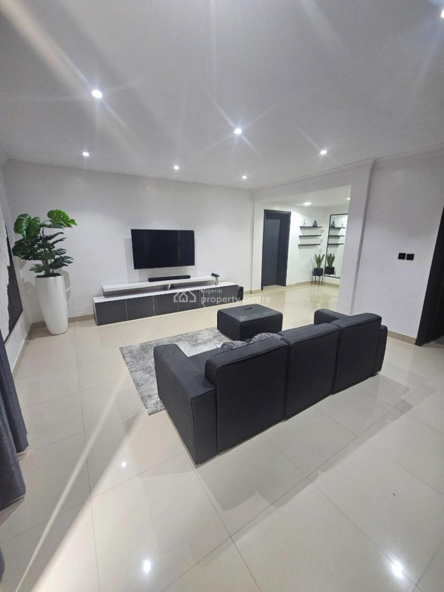 1-bedroom Spacious Luxury Apartment, Off Admiralty Road, Lekki Phase 1, Lekki, Lagos, Mini Flat (room and Parlour) for Rent