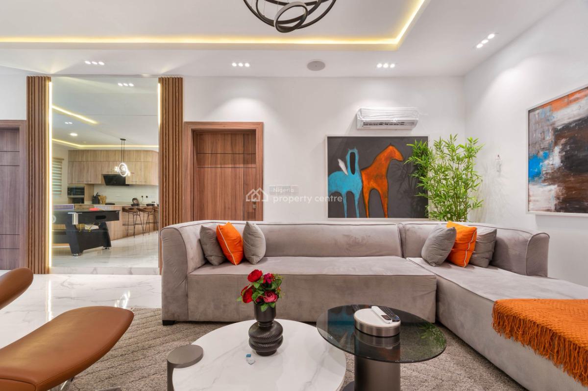 Luxury 2bedroom Apartment with Pool, Tennis, Snooker, Lekki Phase 1, Lekki, Lagos, Flat / Apartment Short Let