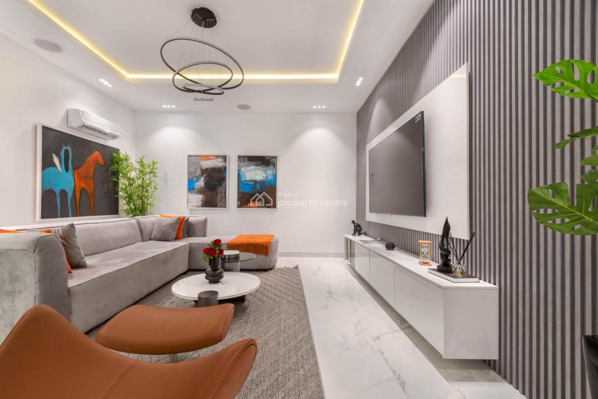 Luxury 2bedroom Apartment with Pool, Tennis, Snooker, Lekki Phase 1, Lekki, Lagos, Flat / Apartment Short Let