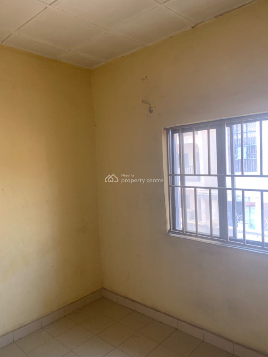 3 Bedroom Flat on The First Floor, Gudu, Abuja, Flat / Apartment for Rent