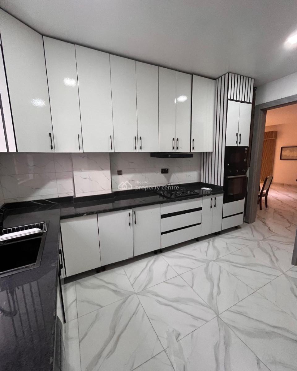 Lovely 2 Bedroom Apartment with Bq, Freedom Way, Lekki, Lagos, Block of Flats for Sale