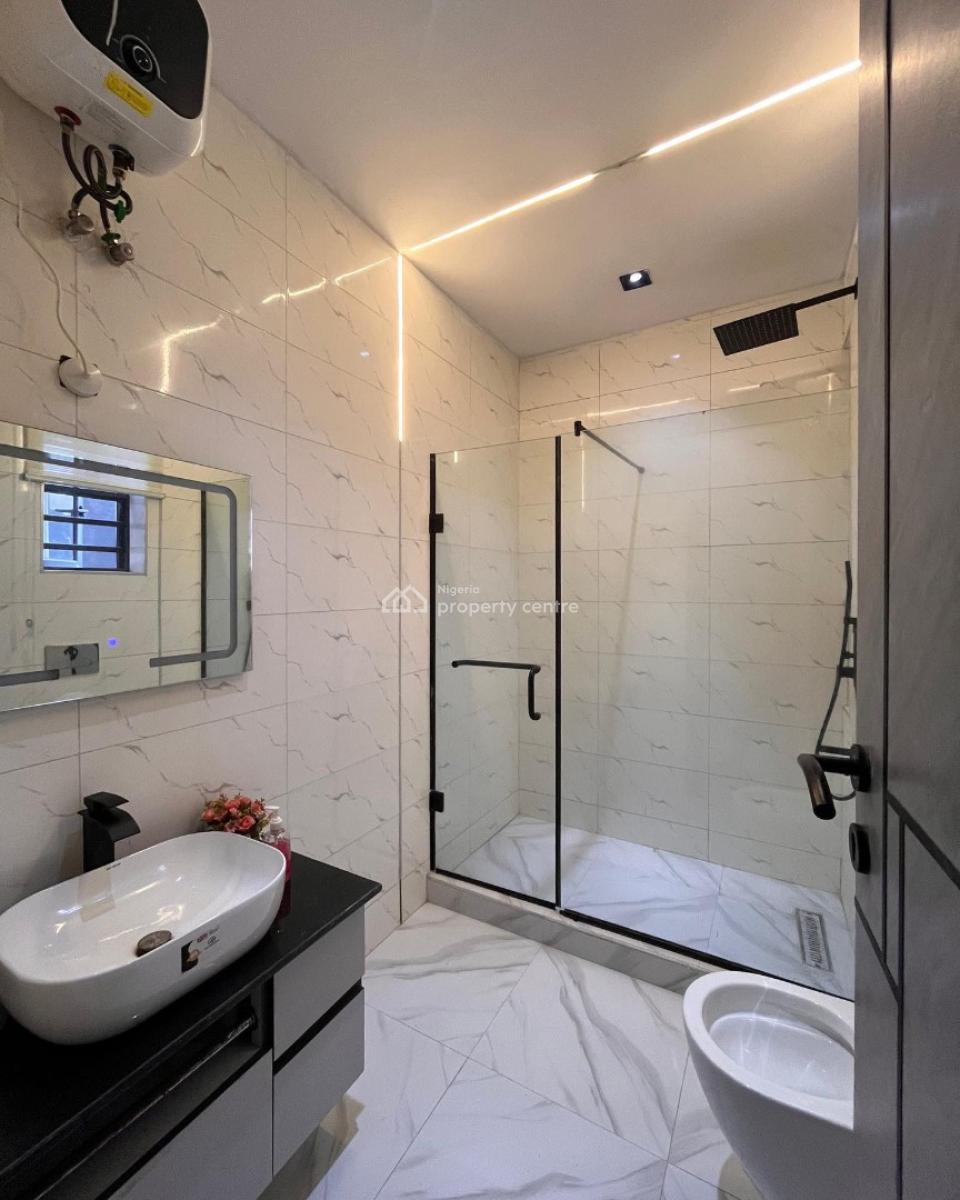 Lovely 2 Bedroom Apartment with Bq, Freedom Way, Lekki, Lagos, Block of Flats for Sale