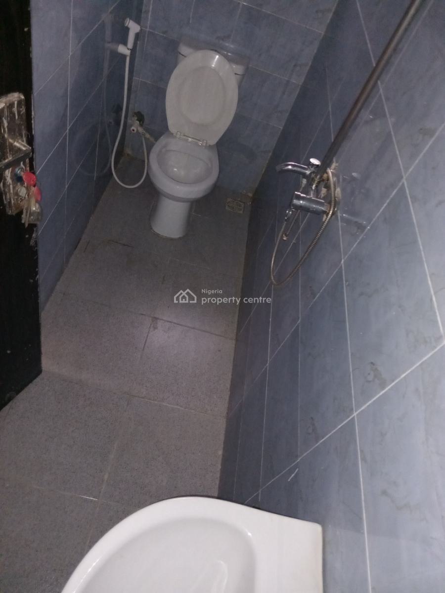 Spacious 3 Bedroom Flat, Off  Mobile Road, Ajah, Lagos, Flat / Apartment for Rent