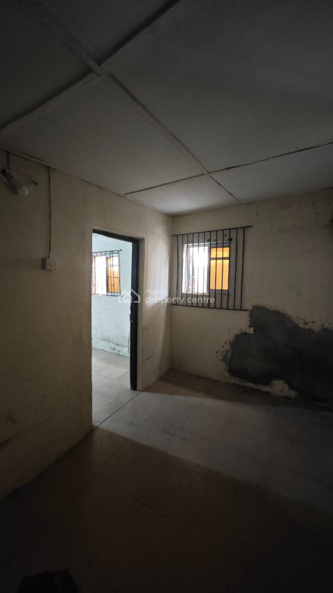 Self Service Mini Flat, Oniru Resettlements Scheme, Oniru, Victoria Island (vi), Lagos, Mini Flat (room and Parlour) for Rent