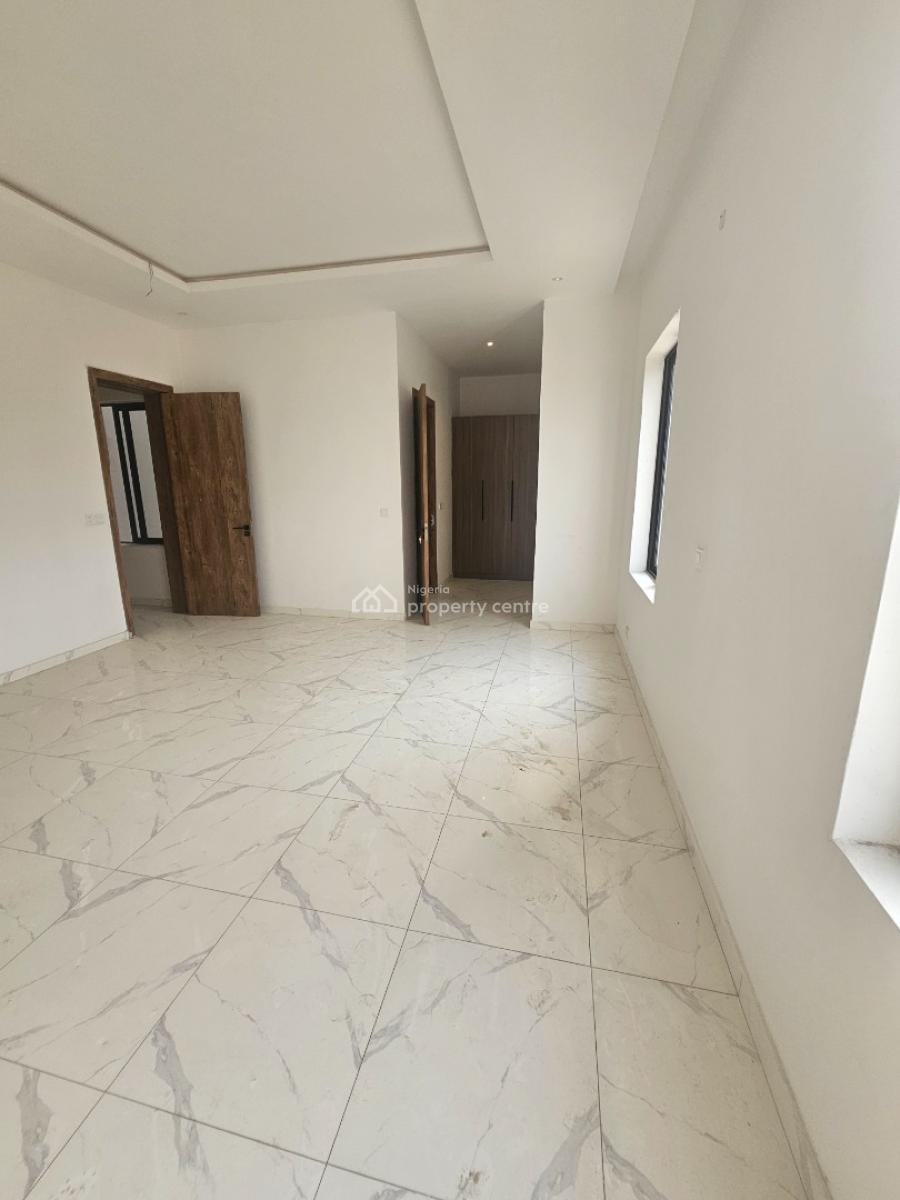 4-bedroom Luxury Terrace with Bq, Off Admiralty Road, Lekki Phase 1, Lekki, Lagos, Terraced Duplex for Rent