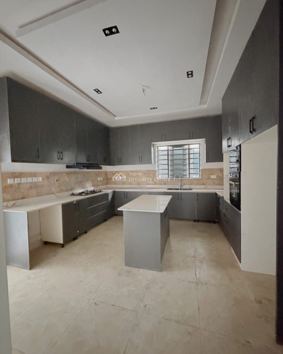 Luxurious 4 Bedroom Duplex with Large Personal Compound, Adeniyi Jones, Ikeja Gra, Ikeja, Lagos, Semi-detached Duplex for Sale