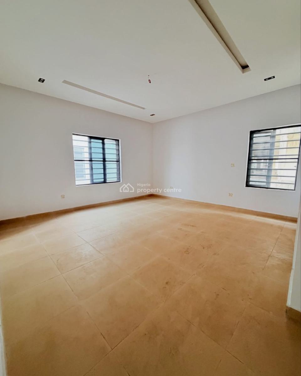 Luxurious 4 Bedroom Duplex with Large Personal Compound, Adeniyi Jones, Ikeja Gra, Ikeja, Lagos, Semi-detached Duplex for Sale