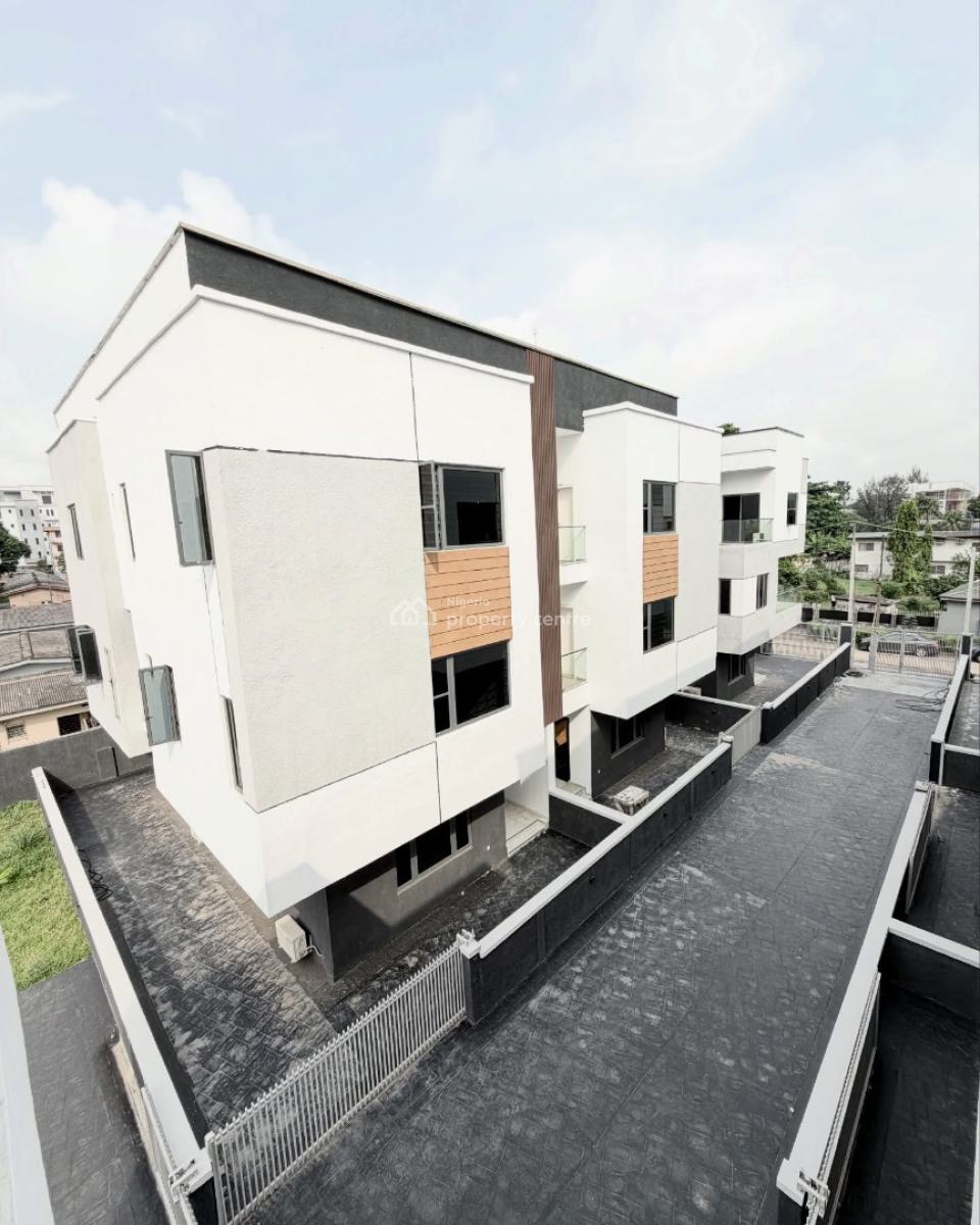 Luxurious 4 Bedroom Duplex with Large Personal Compound, Adeniyi Jones, Ikeja Gra, Ikeja, Lagos, Semi-detached Duplex for Sale