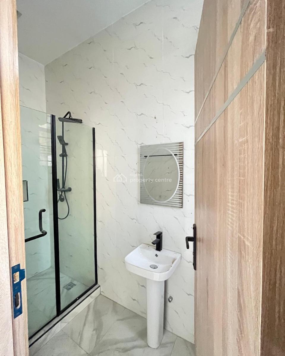 Lovely 3 Bedroom Terrace Duplex with Bq, Chevron, Lekki, Lagos, Terraced Duplex for Sale