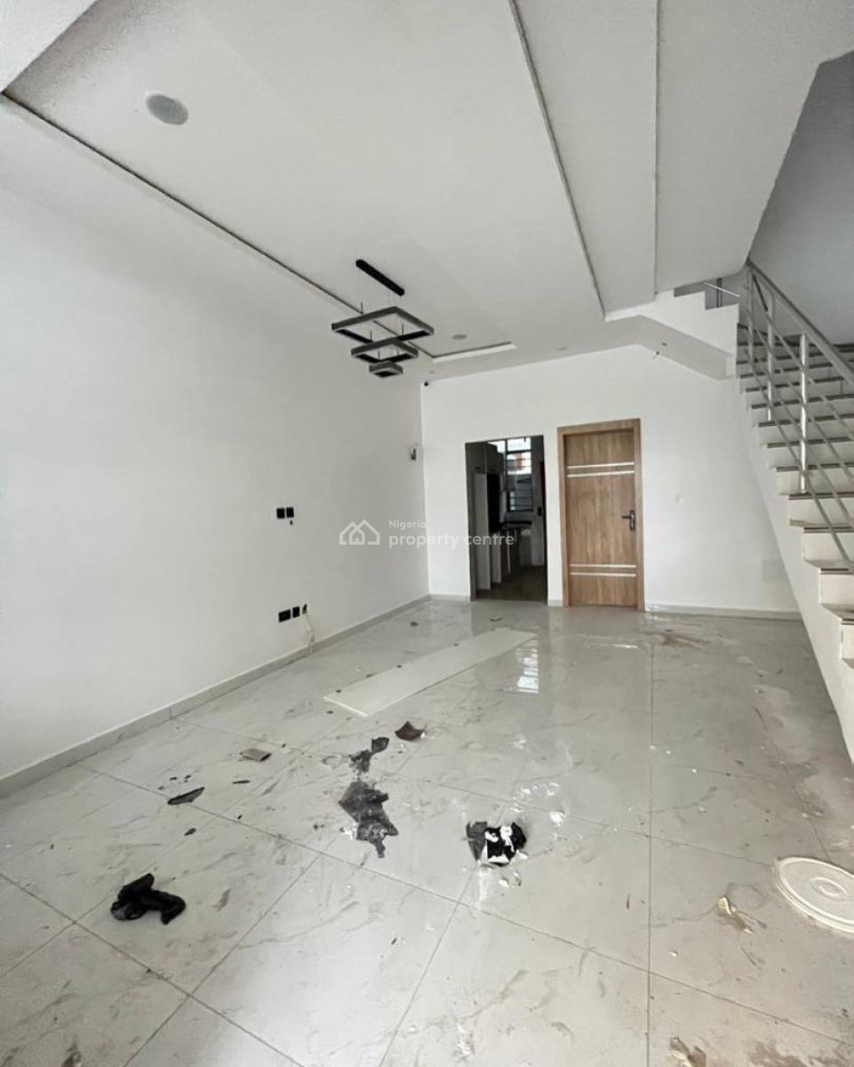 Lovely 3 Bedroom Terrace Duplex with Bq, Chevron, Lekki, Lagos, Terraced Duplex for Sale