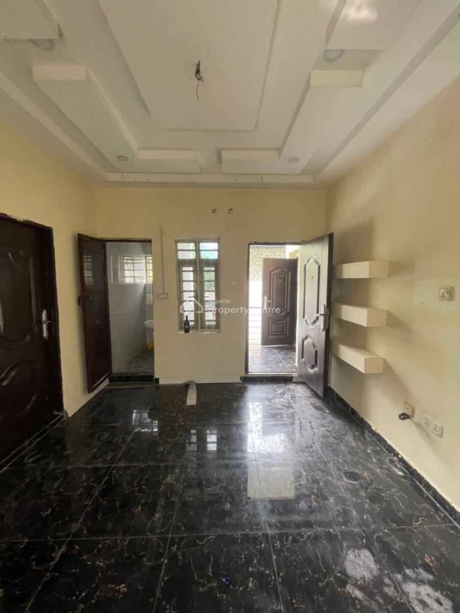 a Spacious Room and Parlor, Lekki County, Ikota, Lekki, Lagos, Mini Flat (room and Parlour) for Rent