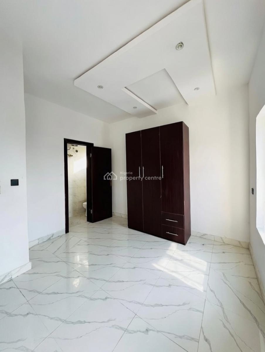 Premium 2 Bedroom Apartment, Ajah, Lagos, Block of Flats for Sale