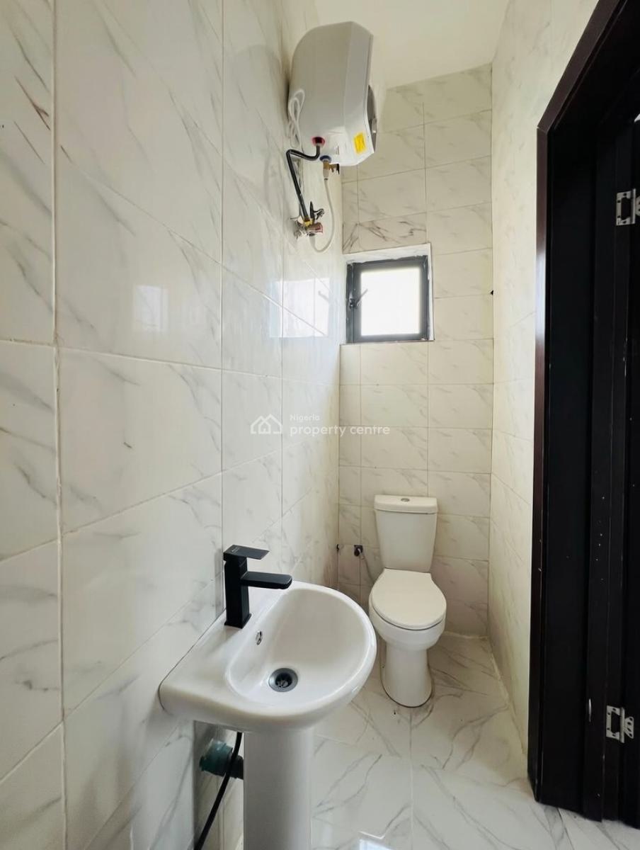 Premium 2 Bedroom Apartment, Ajah, Lagos, Block of Flats for Sale