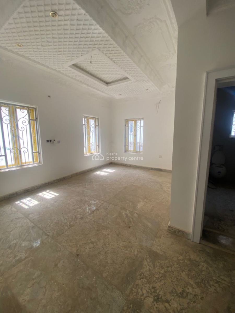 Spacious and Secure 6 Bedroom Duplex, Gwarinpa, Abuja, Detached Duplex for Rent