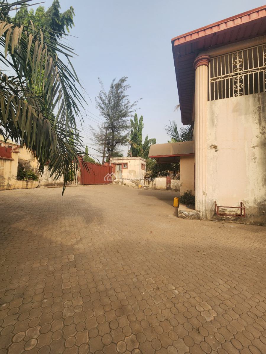5 Bedroom Fully Detached Duplex with Massive Land Space, Gaduwa Estate, Gaduwa, Abuja, Detached Duplex for Sale