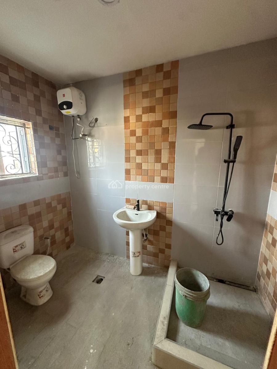 Mini Flat, Ologolo, Lekki, Lagos, Mini Flat (room and Parlour) for Rent