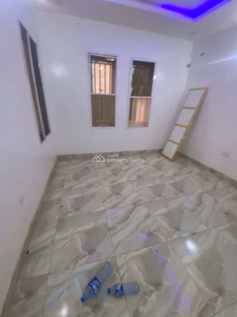 Spacious 3 Bedroom Apartment, Mabushi, Abuja, Flat / Apartment for Rent