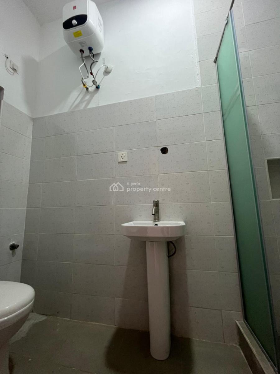 Luxury 2 Bedroom Serviced Apartment with a Gym and Elevator Available, Off Admiralty, Lekki Phase 1, Lekki, Lagos, Flat / Apartment for Sale