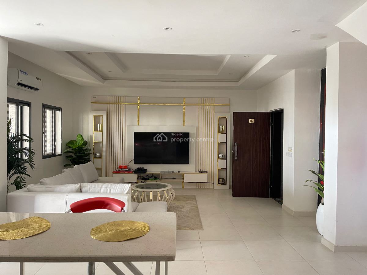 Fully Furnished 3 Bedroom Maisonette, Off Freedom Way, Lekki Phase 1, Lekki, Lagos, Flat / Apartment for Rent