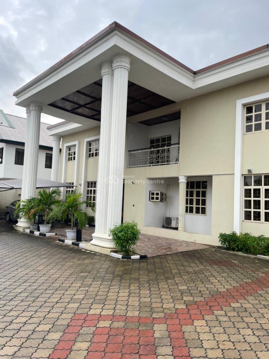 6 Bedroom Detached, Lekki Phase 1, Lekki, Lagos, Plaza / Complex / Mall for Rent