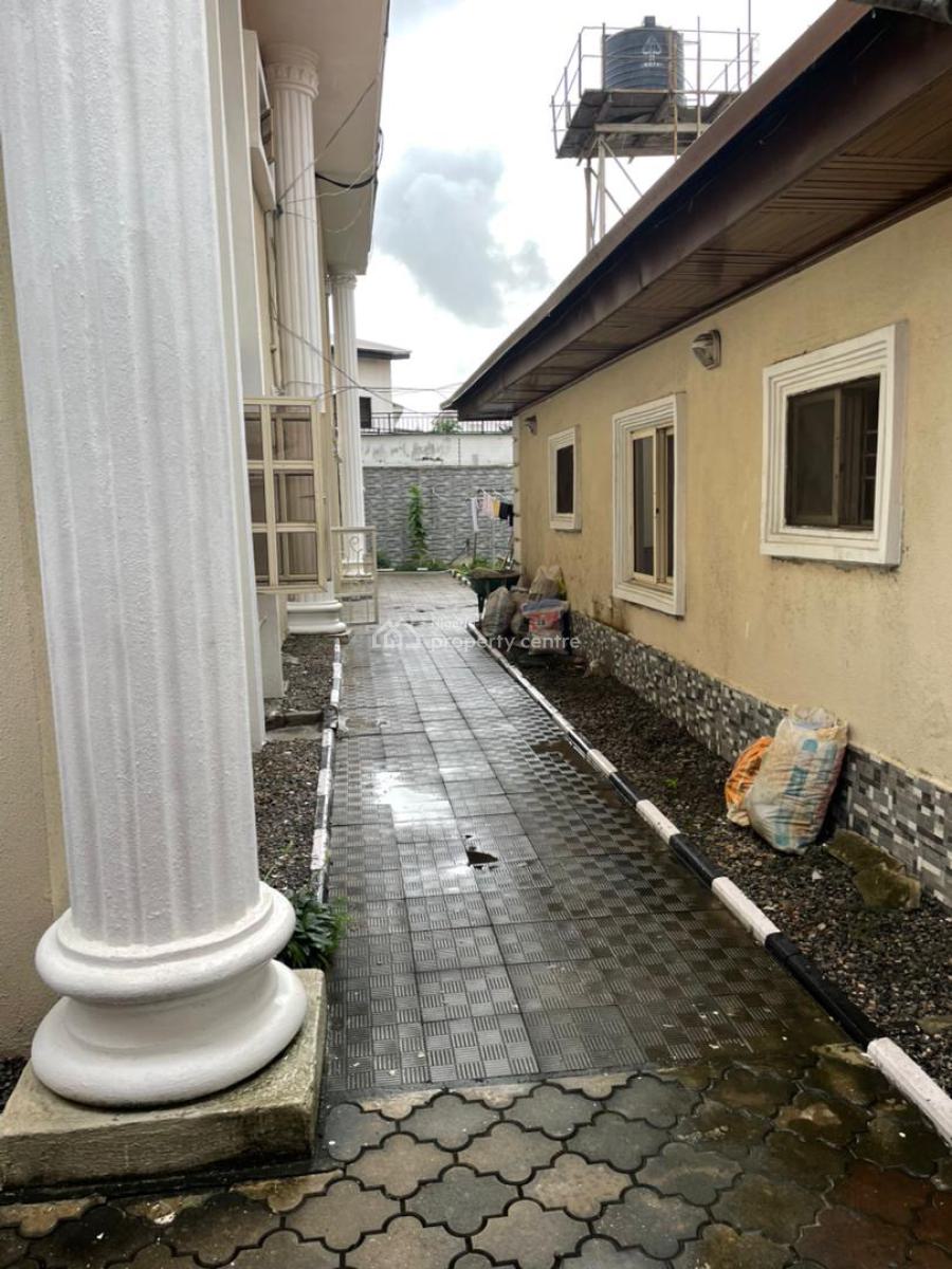 6 Bedroom Detached, Lekki Phase 1, Lekki, Lagos, Plaza / Complex / Mall for Rent
