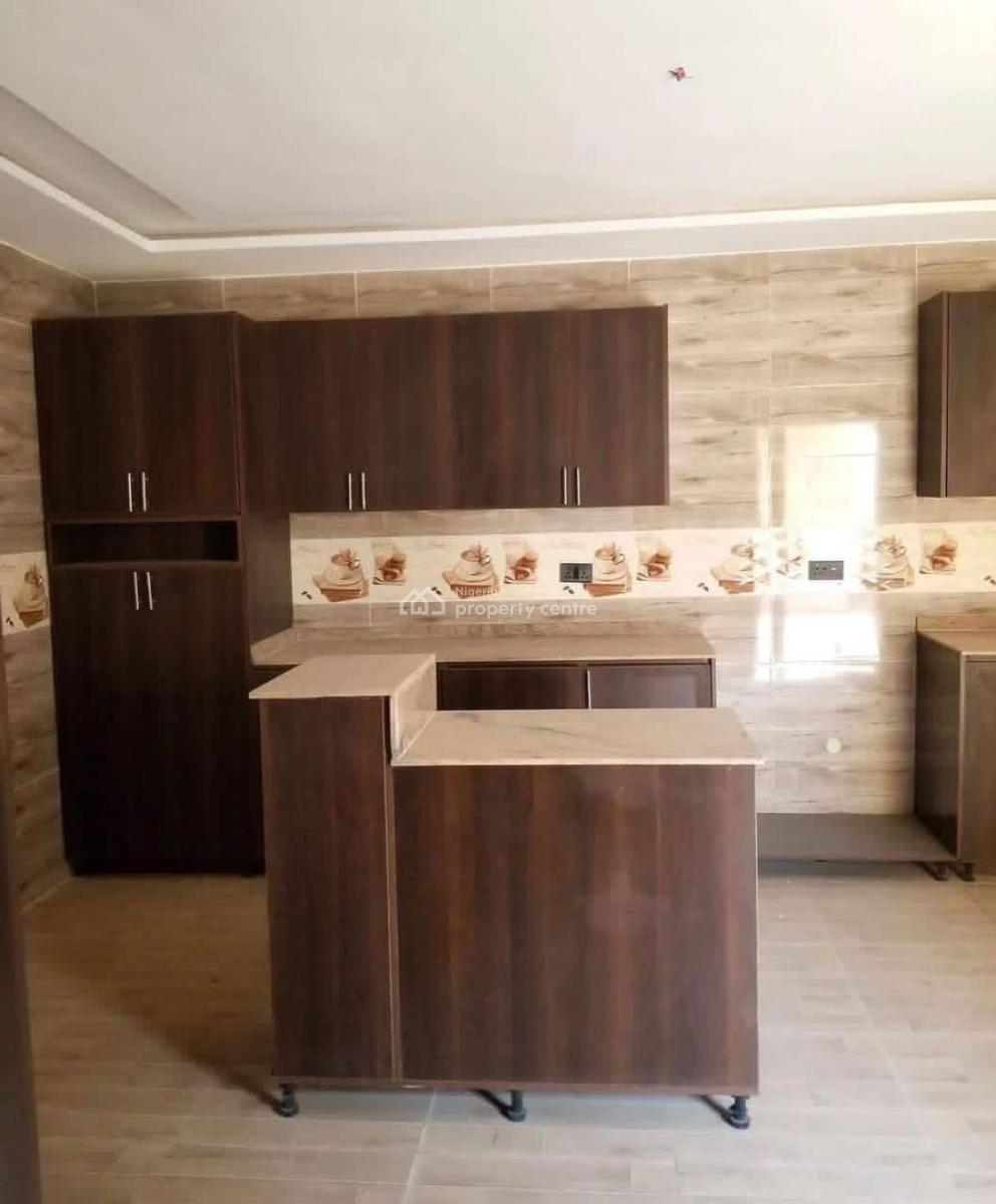 5 Units of 5 Bedroom Terrace Duplex, Guzape District, Abuja, Terraced Duplex for Rent