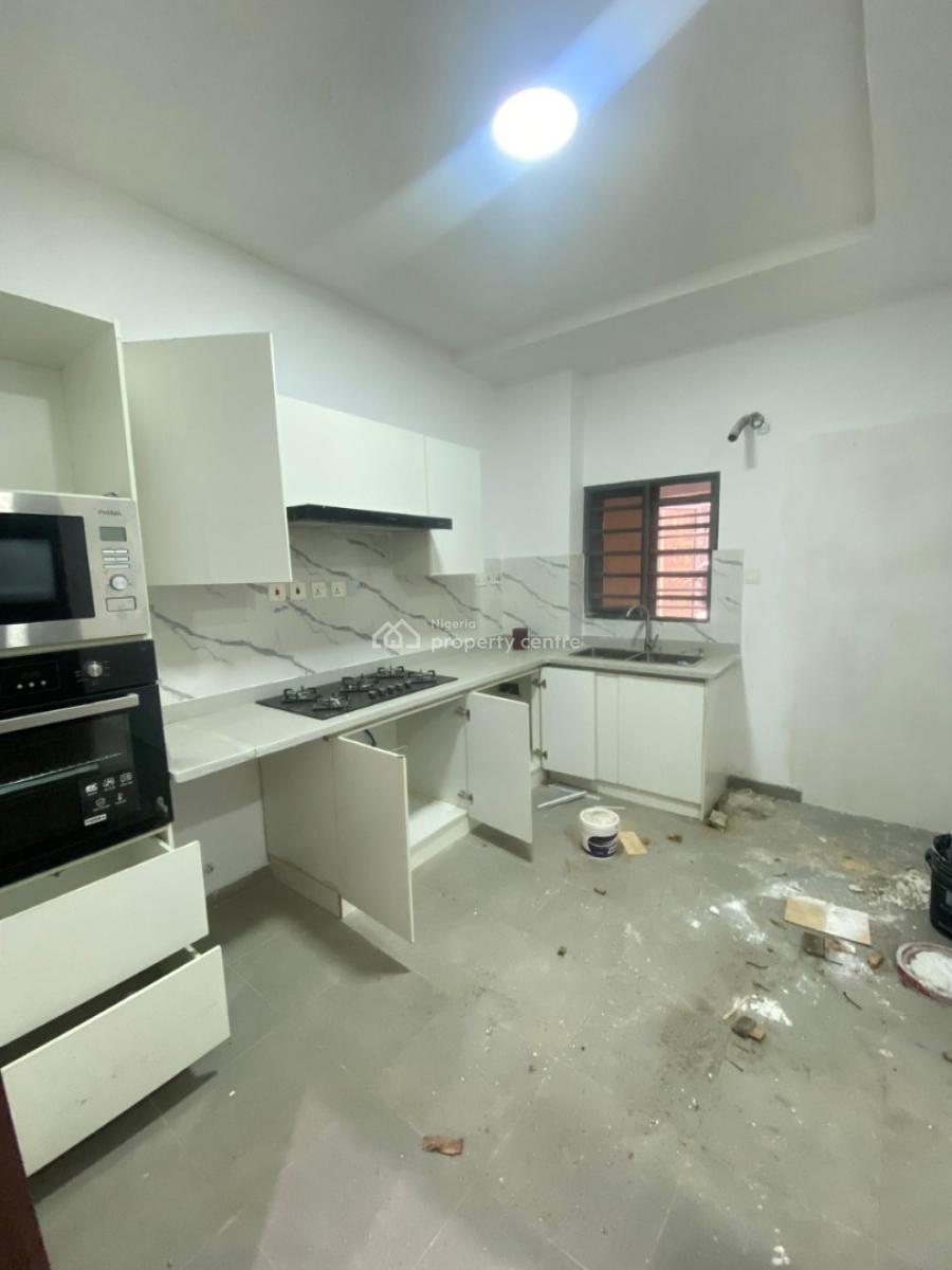 Exclusive 3 Bedroom Serviced Apartment with Elevator and Gym, Off Admiralty, Lekki Phase 1, Lekki, Lagos, Flat / Apartment for Rent