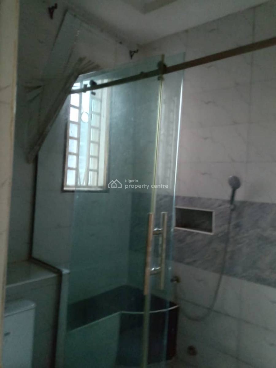 Spacious 2 Bedroom Apartment with a Room Bq, Eleganza Gardens Opposite Vgc, Lekki, Lagos, Flat / Apartment for Rent