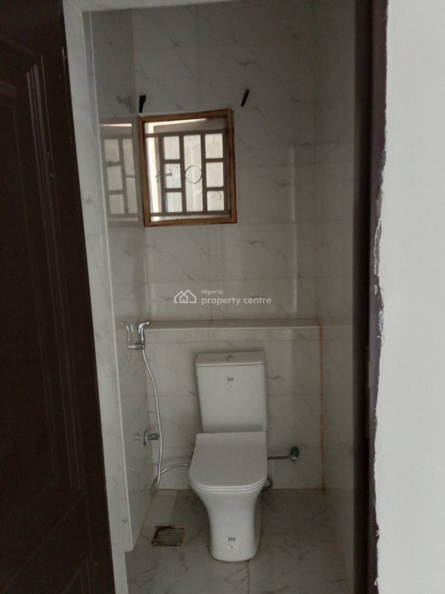 Spacious 2 Bedroom Apartment with a Room Bq, Eleganza Gardens Opposite Vgc, Lekki, Lagos, Flat / Apartment for Rent