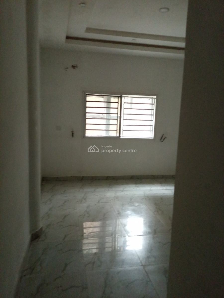 Spacious 2 Bedroom Apartment with a Room Bq, Eleganza Gardens Opposite Vgc, Lekki, Lagos, Flat / Apartment for Rent