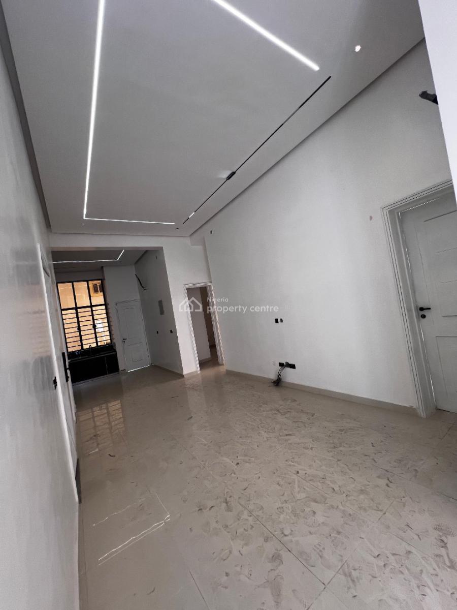 Luxury 3-bedroom Serviced Apartment with Pool, Gym & Elevator, Lekki Phase 1, Lekki, Lagos, Flat / Apartment for Sale