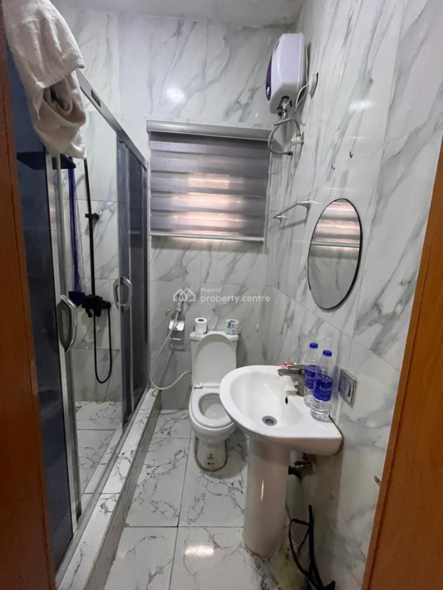 2 Bedroom on Ground Floor Fully Serviced, Chisco, Ikate Elegushi, Lekki, Lagos, Flat / Apartment for Rent