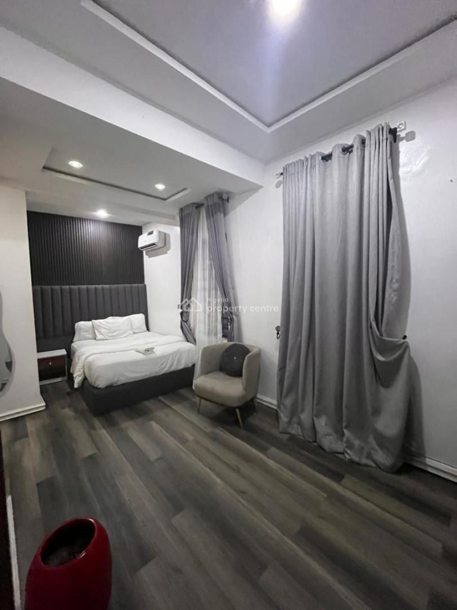2 Bedroom on Ground Floor Fully Serviced, Chisco, Ikate Elegushi, Lekki, Lagos, Flat / Apartment for Rent