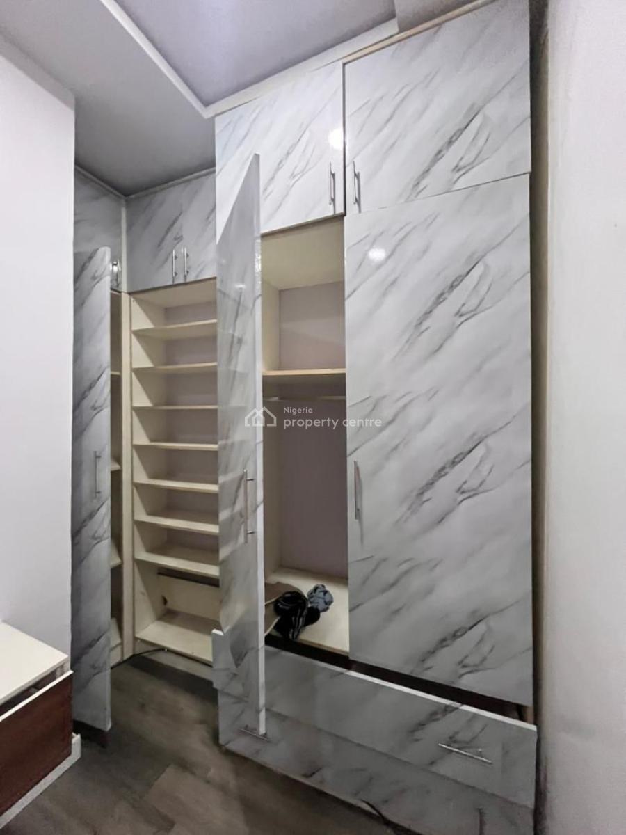 2 Bedroom on Ground Floor Fully Serviced, Chisco, Ikate Elegushi, Lekki, Lagos, Flat / Apartment for Rent