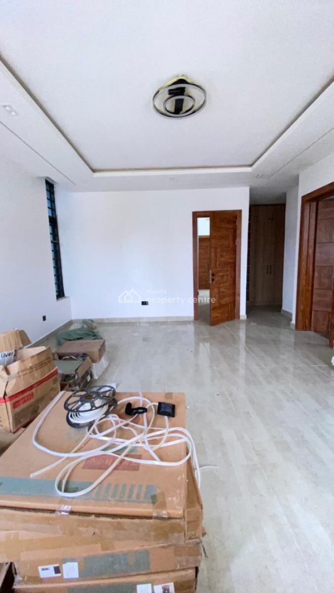 Neatly Built 5bedrooms Detached Duplex, Lekki Phase 1, Lekki, Lagos, Detached Duplex for Rent