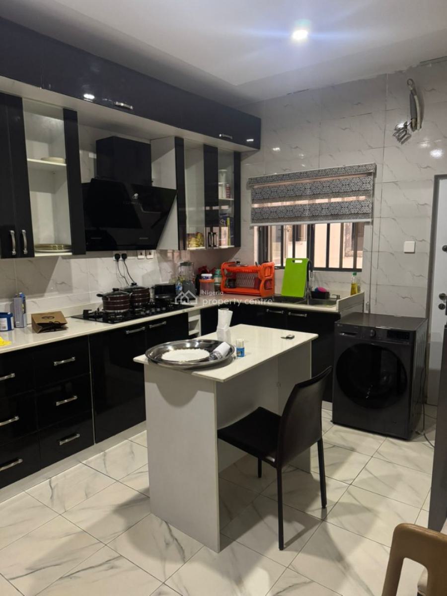 Luxury Furnished and Serviced 2 Apartment, Guzape District, Abuja, Flat / Apartment for Rent