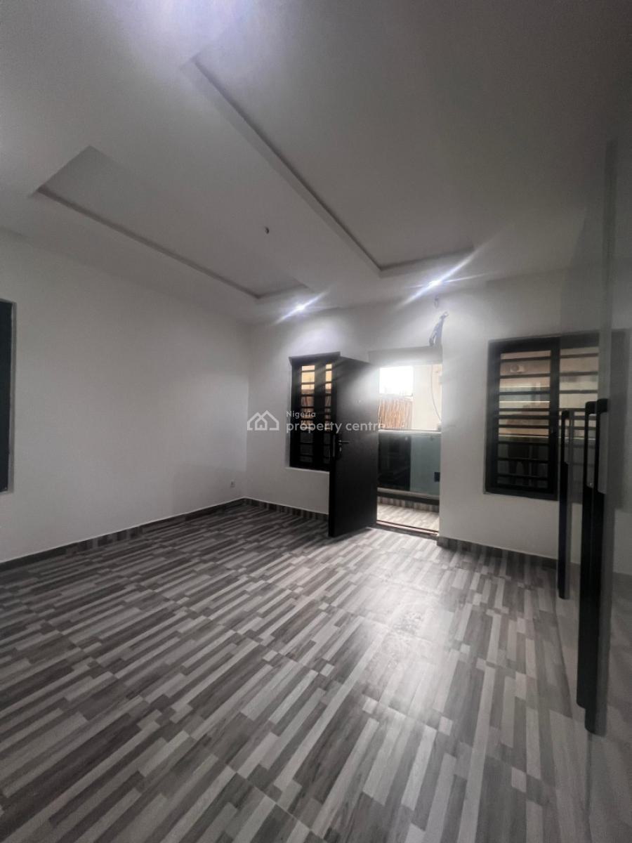 Newly Built Serviced 2 Bedroom Apartment with Pool, Central Gas, Bq & Gym, Lekki Phase 1, Lekki, Lagos, Flat / Apartment for Sale