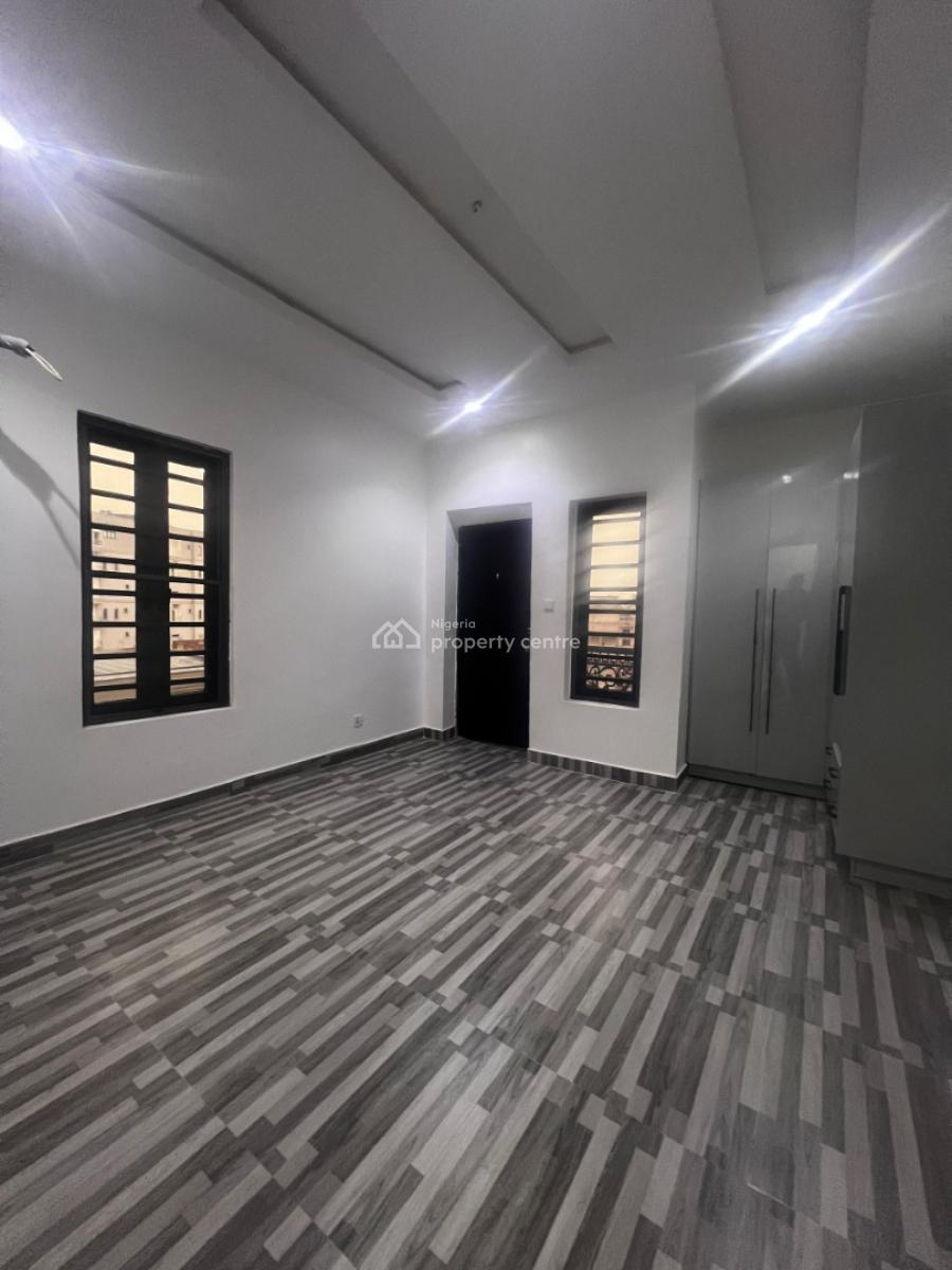 Newly Built Serviced 2 Bedroom Apartment with Pool, Central Gas, Bq & Gym, Lekki Phase 1, Lekki, Lagos, Flat / Apartment for Sale