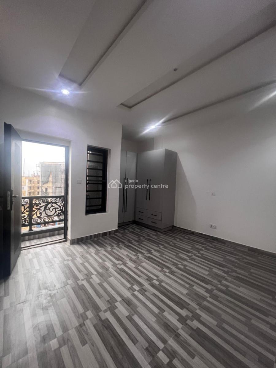 Newly Built Serviced 2 Bedroom Apartment with Pool, Central Gas, Bq & Gym, Lekki Phase 1, Lekki, Lagos, Flat / Apartment for Sale