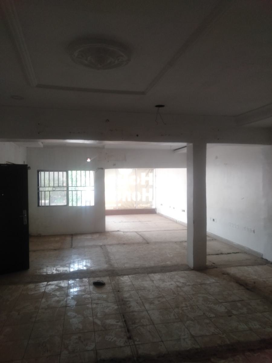 Massive Commercial Shop, 4th Avenue, Gwarinpa, Abuja, Shop for Rent