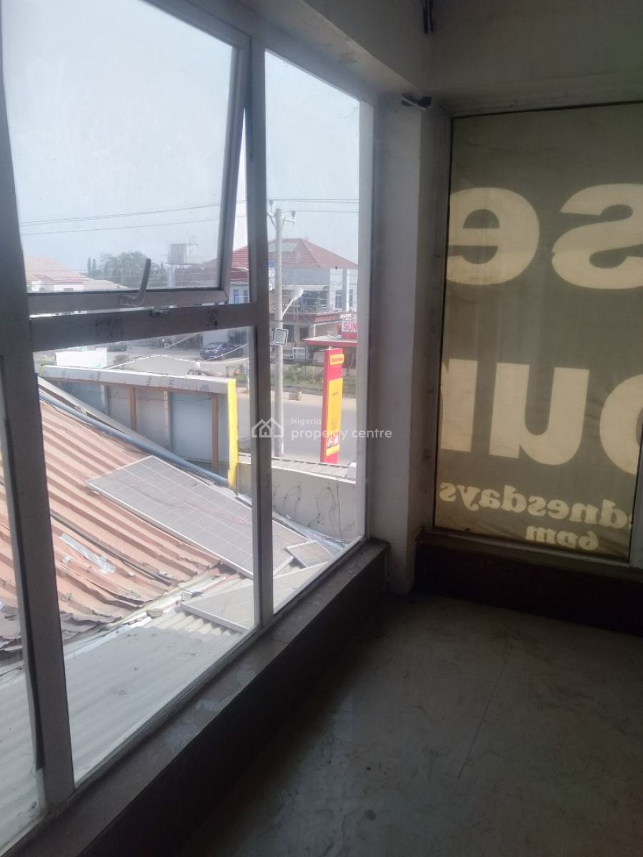 Massive Commercial Shop, 4th Avenue, Gwarinpa, Abuja, Shop for Rent