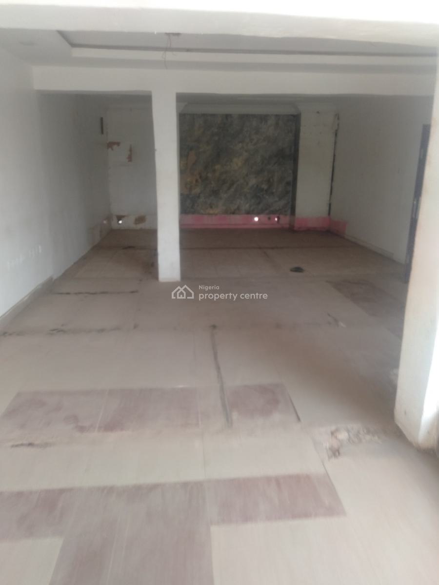 Massive Commercial Shop, 4th Avenue, Gwarinpa, Abuja, Shop for Rent