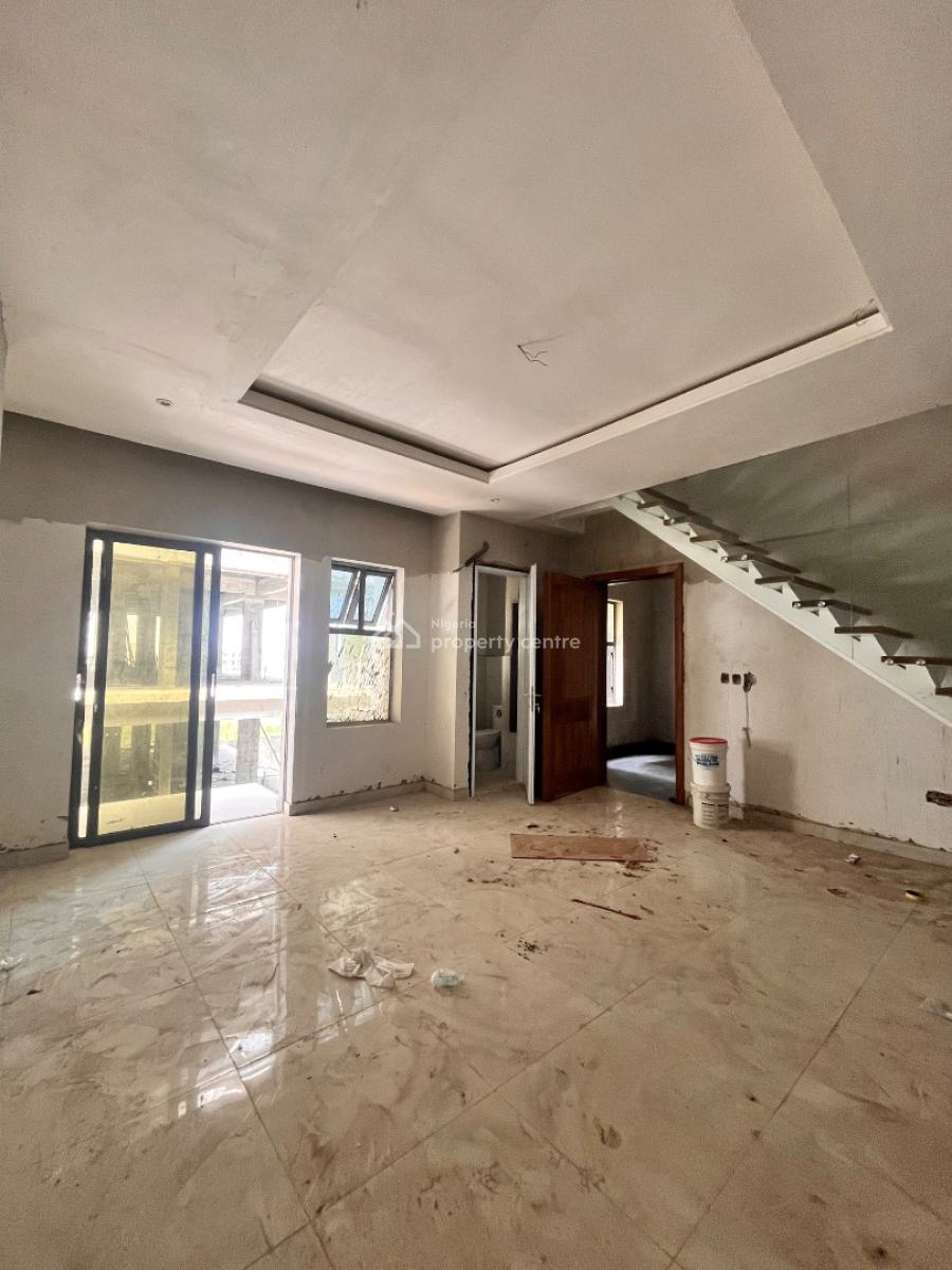 Luxury 2 Bedrooms Serviced Maisonette with Pool, Gym & Elevator, Lekki Phase 1, Lekki, Lagos, Flat / Apartment for Sale