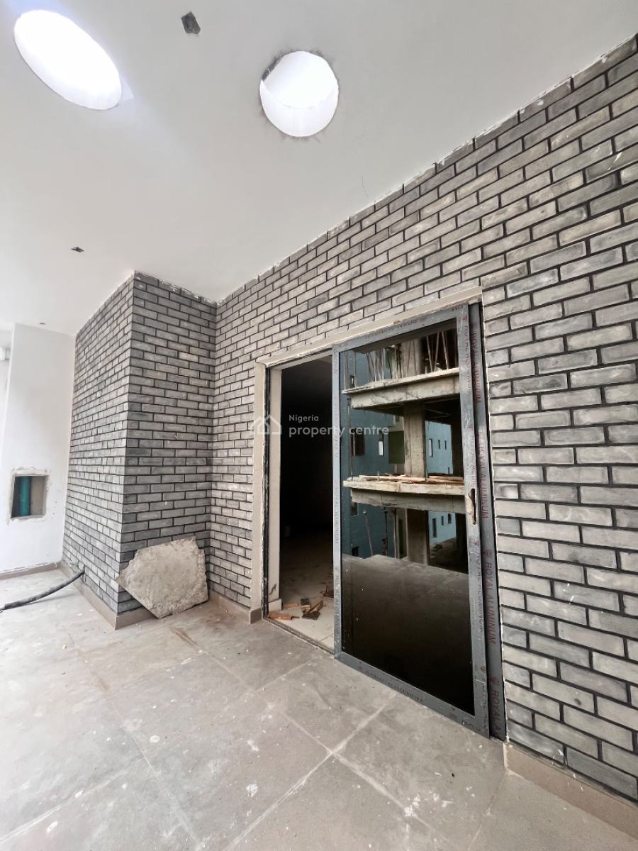 Luxury 2 Bedrooms Serviced Maisonette with Pool, Gym & Elevator, Lekki Phase 1, Lekki, Lagos, Flat / Apartment for Sale