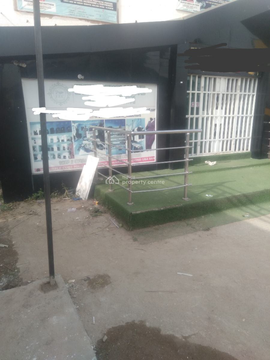 Massive Commercial on Ground Floor, 4th Avenue, Gwarinpa, Abuja, School for Rent