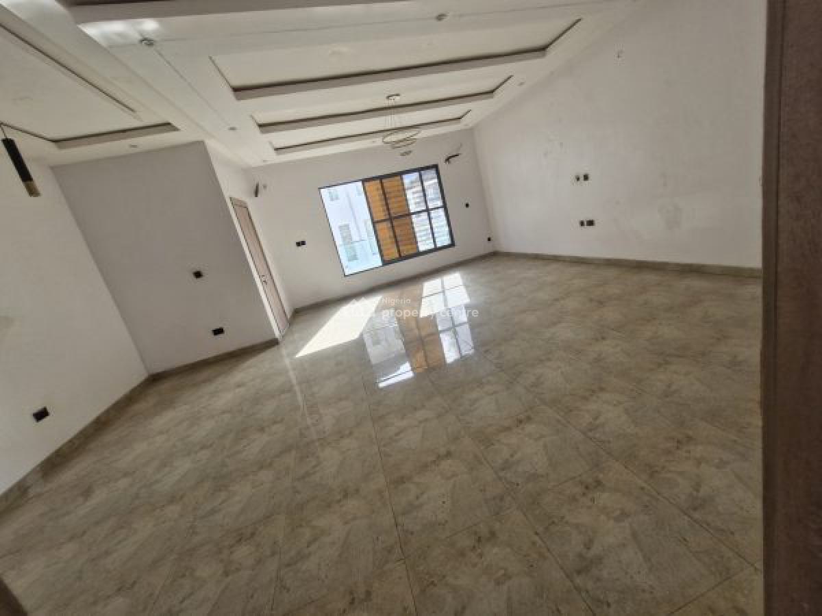 4 Bedroom Terrace Duplex with Bq in a Mini Estate, Lekki, Lagos, Terraced Duplex for Sale