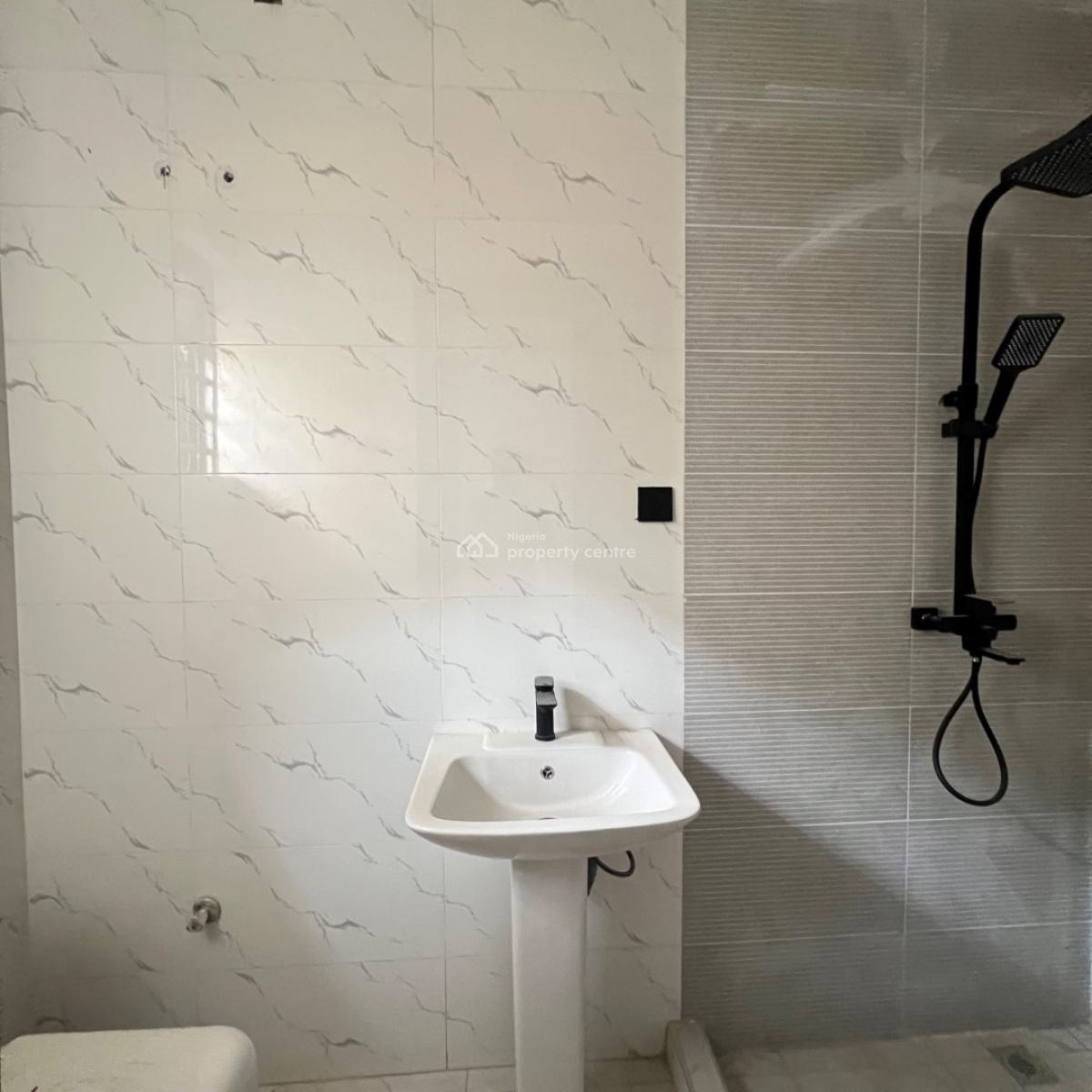 2 Bedroom Apartment, Ajah, Lagos, Flat / Apartment for Sale