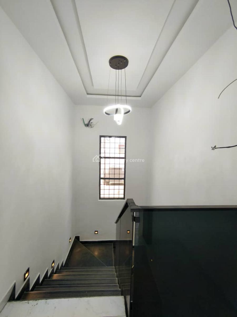 Well Built Units of Luxury 5 Bedrooms Fully Detached Plus Bq, Lekki Phase 1, Lekki, Lagos, Detached Duplex for Sale