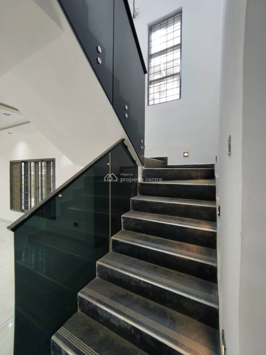Well Built Units of Luxury 5 Bedrooms Fully Detached Plus Bq, Lekki Phase 1, Lekki, Lagos, Detached Duplex for Sale